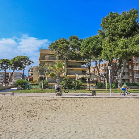 Ferienwohnung Txingudi - Only Families Cambrils Exterior foto